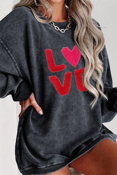 LOVE Rundhals-Sweatshirt mit tief angesetzter Schulterpartie