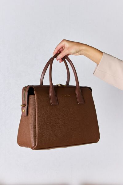 Mittelgroße Handtasche aus veganem Leder von David Jones